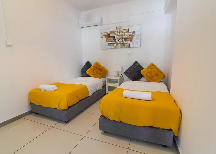 Jana\'S 2-Br Apartment In Larnaca